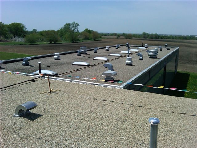 life expectancy for commercial roofs