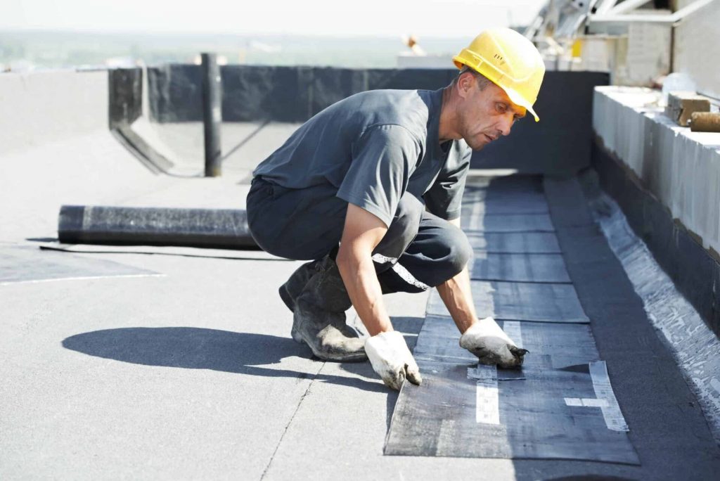 life expectancy for commercial roofs