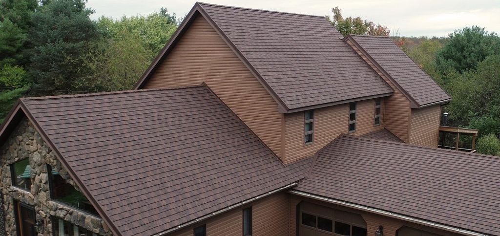  roofing contractor in Milwaukee