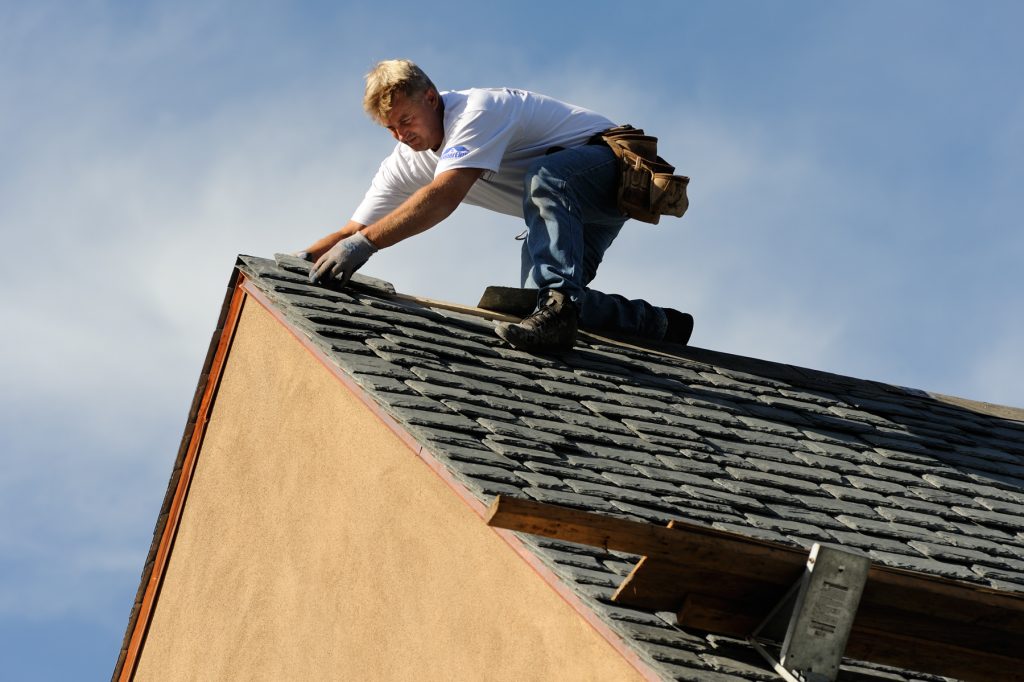 roof repairs and maintenance in Milwaukee