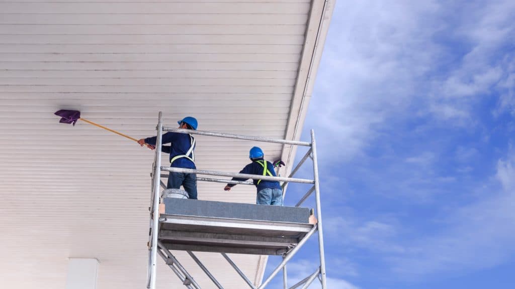commercial roof repair and maintenance